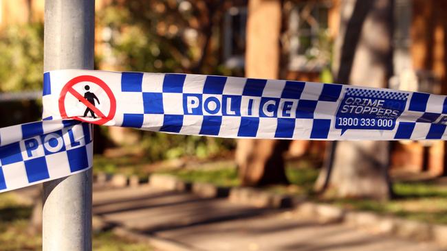 SYDNEY, AUSTRALIA - NewsWire Photos SEPTEMBER 14, 2020: Police officers from South Sydney Police Area Command are pictured on scene at Erskineville Housing Estate where a 57 year old man died following an assault on Swanson Street, Erskineville. A 28 year old man was arrest several hours later and taken to Mascot Police Station. Picture: NCA NewsWire / Nicholas Eagar