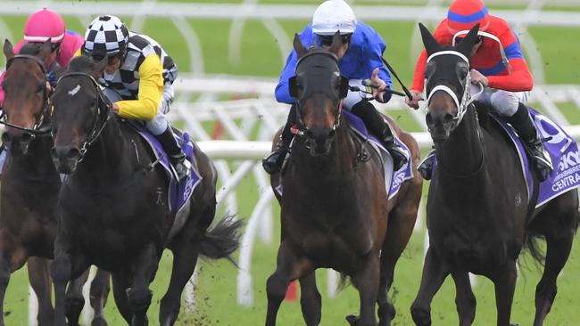 Verry Elleegant (right) makes her run in the Hill Stakes on Epsom Stakes Day last year.