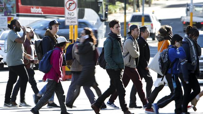 The unemployment rate continued to rise in July as Australians returned to looking for work.