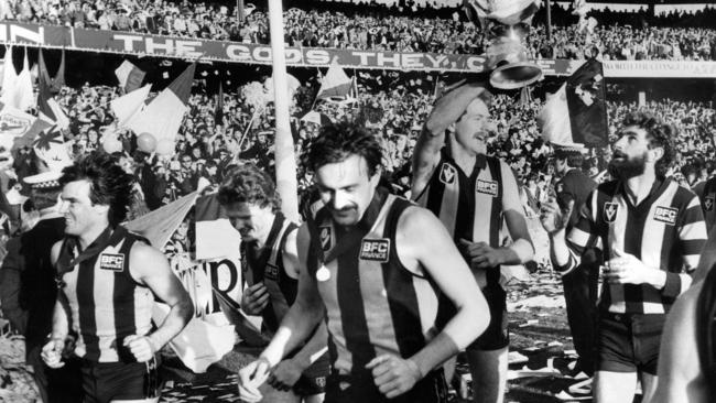 The Hawthorn 1983 premiership team is looking to celebrate its 40-year premiership reunion in the opening round next season.