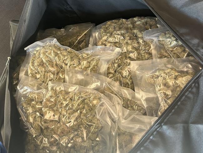 NT Police seized more 113kg of cannabis and $270,000 in cash on Monday, dealing a major blow to a Vietnamese crime syndicate. Picture: NT Police