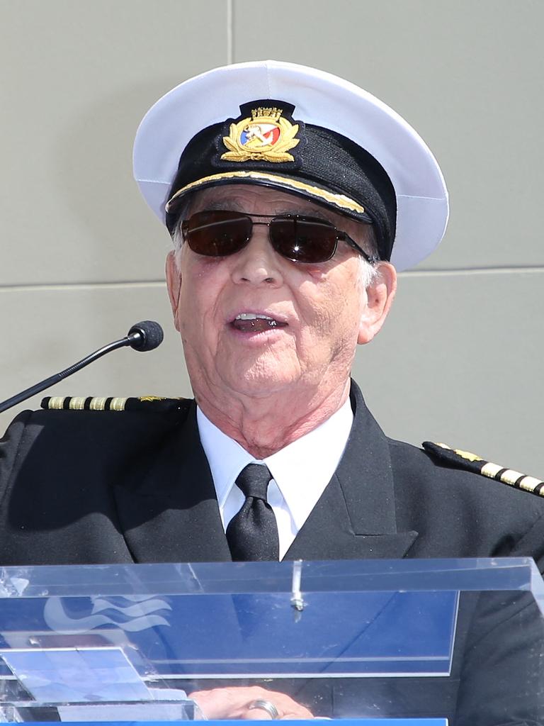 ‘the Love Boat Captain Gavin Macleod Dead At 90 Au — Australia S Leading News Site