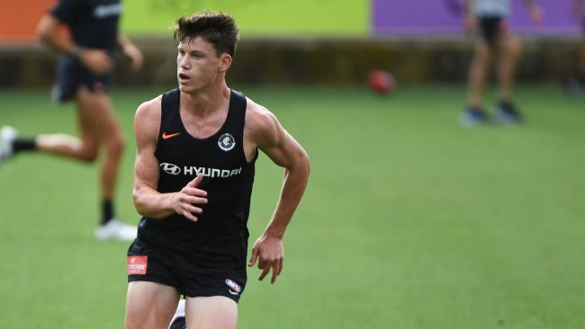 Sam Walsh in action at Carlton training.