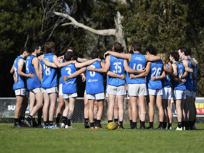 Heatherton huddle before the game. Picture: Andrew Batsch