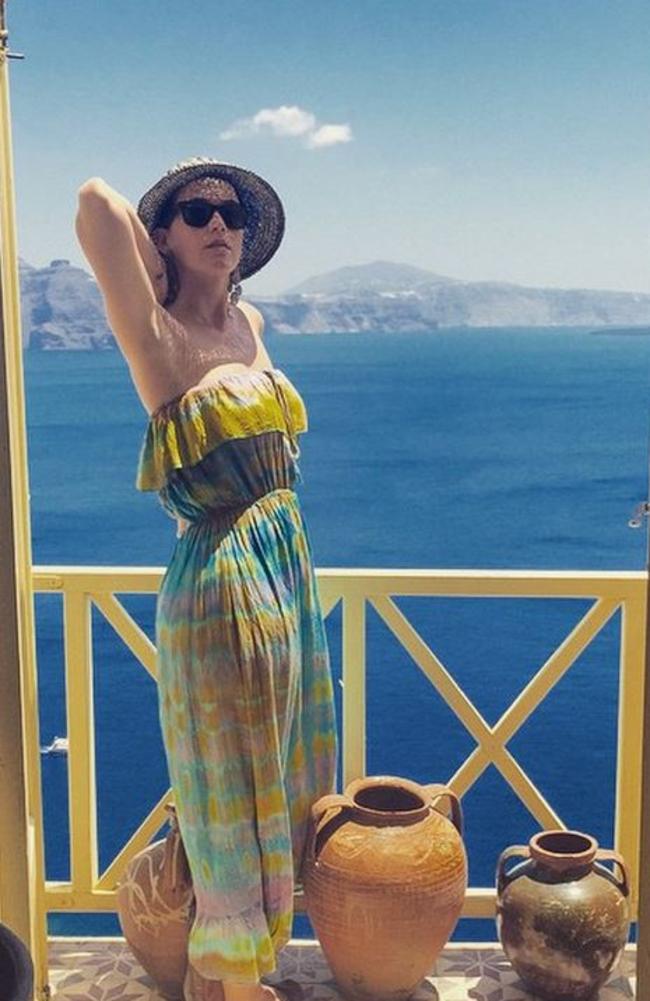 Private villa ... pop star Katy Perry enjoys the view from her luxury Mykonos pad. Picture: Instagram