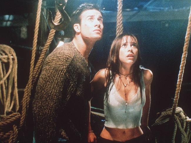 Freddie Prince Jnr and Jennifer Love Hewitt in ‘I Know What You Did Last Summer’.