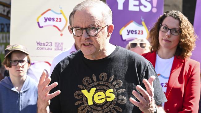 Prime Minister, Anthony Albanese meeting with Yes23 volunteers in Canberra. Picture: Martin Ollman