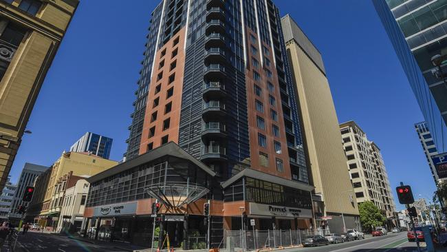 The Peppers Hotel on Waymouth St is currently housing many people in isolation, and this week’s outbreak began with a worker there. Picture: NCA NewsWire / Roy VanDerVegt.