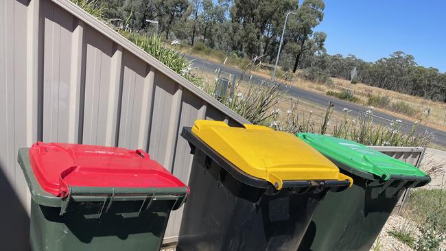 Bendigo bins, the smallest for landfill, the big ones for compost and recycling.