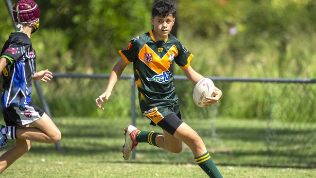 Benson Tau is a Logan Brothers junior signed from Marsden SHS. (AAP Image/Richard Walker)