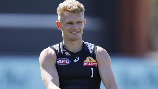 NCA. MELBOURNE, AUSTRALIA. 5th March, 2025 . Western Bulldogs training at Whitten Oval .  Bulldog Adam Treloar     .  Picture: Michael Klein