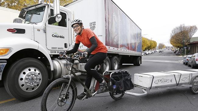 Columbia bike clearance trailer