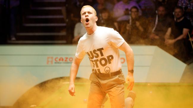 Edred Whittingham during the ‘most alarming’ snooker incident. Picture: VCG/VCG via Getty Images