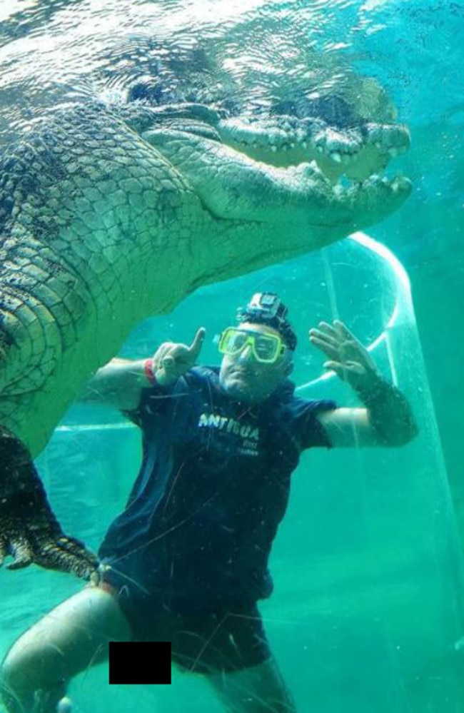 Man Diving With Crocs Exposes Himself: Photo Goes Viral 