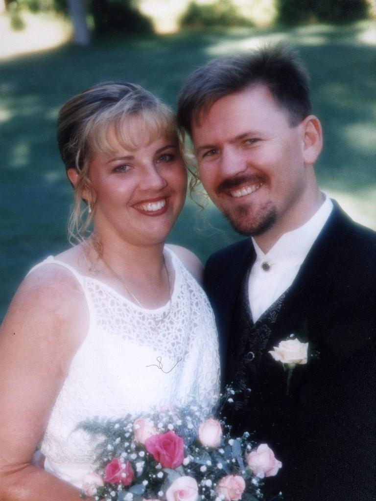 William Byrne and Susanne Robson were married on April 25 in 1999 in Hervey Bay.