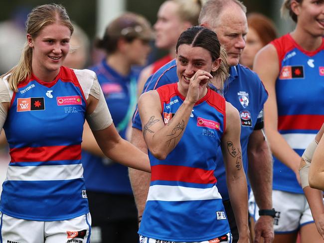 MELBOURNE . 06/11/2022.  AFLW. Elimination final. Collingwood vs Western Bulldogs at Victoria Park, Melbourne.           . Picture by Michael Klein