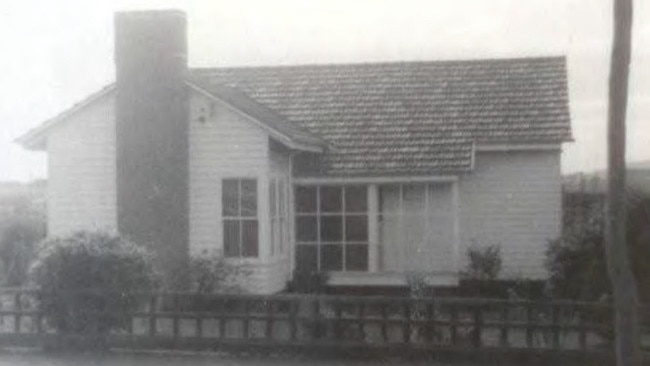 Bernard Salt’s Terang house in 1960.