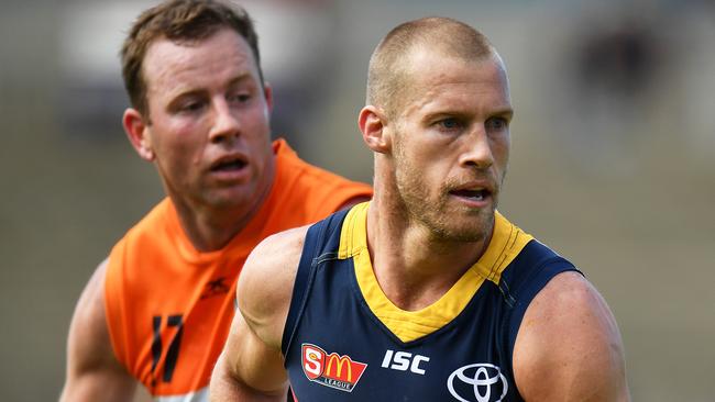 Scott Thompson in action for the Crows against GWS during 2017. Picture: Daniel Kalisz/Getty Images