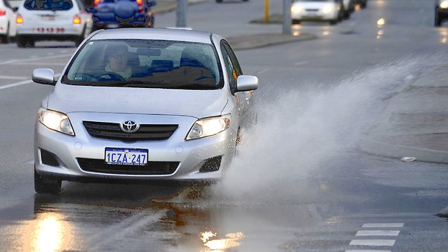 Cold front brings heavy rain, fog to Perth, South West | news.com.au ...