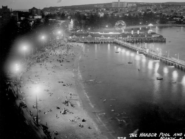 The Manly harbour pool in the 1930s. Photo Northern Beaches Library