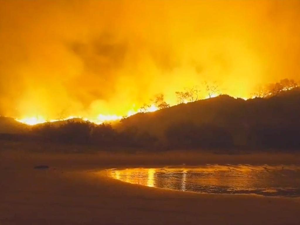 Queensland Fire urgently issued an evacuation notice late on Sunday for Happy Valley residents, as the Fraser Island fire continues to burn for the seventh week. Picture: Channel 9