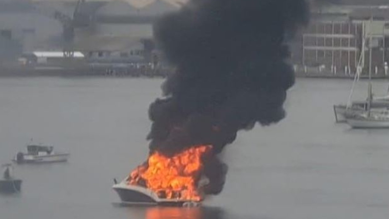 Boat goes up in flames on Sydney Harbour