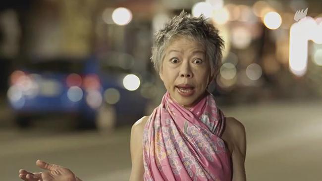 Lee Lin Chin Impersonates Lara Bingle for The Feed