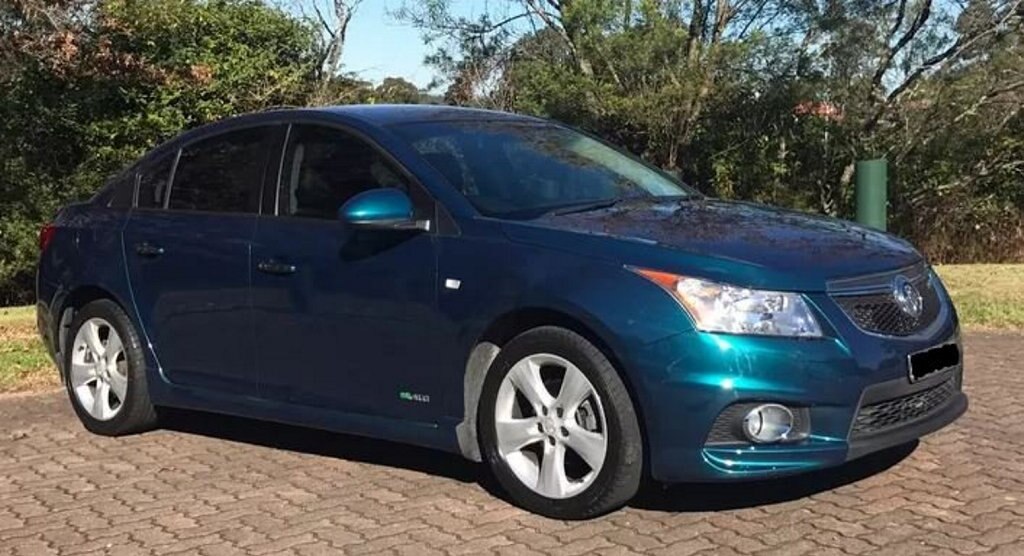 Toowoomba police would like to speak to the driver of a teal coloured sedan, believed to be a 2011-2013 Holden Cruze that was either a CDX or CRI model (similar to the one pictured). Picture: Cole.DominicR[SR]