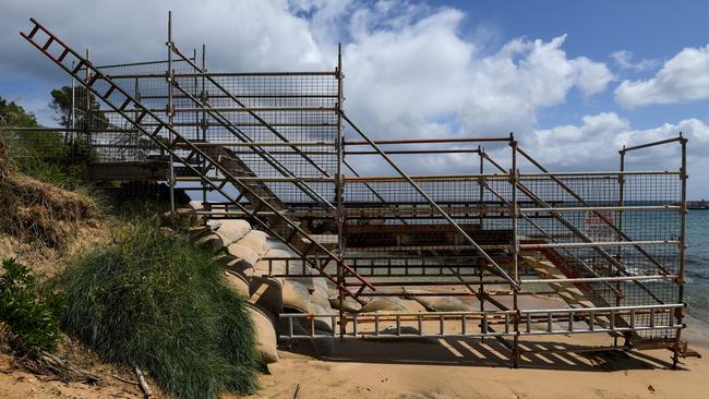 Makeshift stairs at the eastern end of the foreshore are a “disaster”. Picture: Penny Stephens