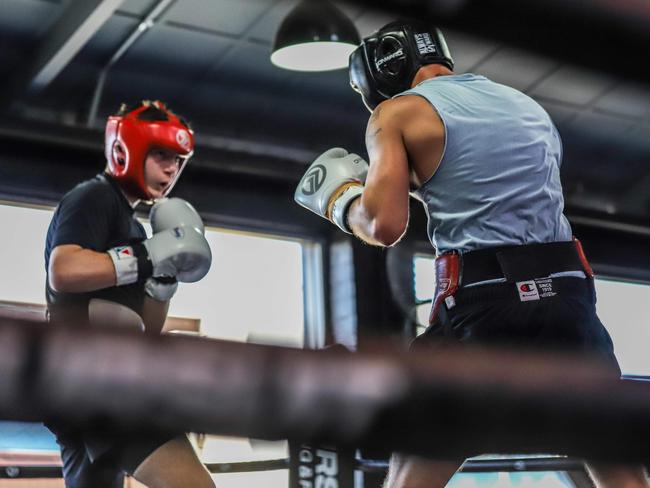 Bo Belbin has been sparring with 19-year-old Hobart amateur Liam McKenzie in preparation for his fight with Nikita Tszyu on March 12 in Sydney. Photo supplied.