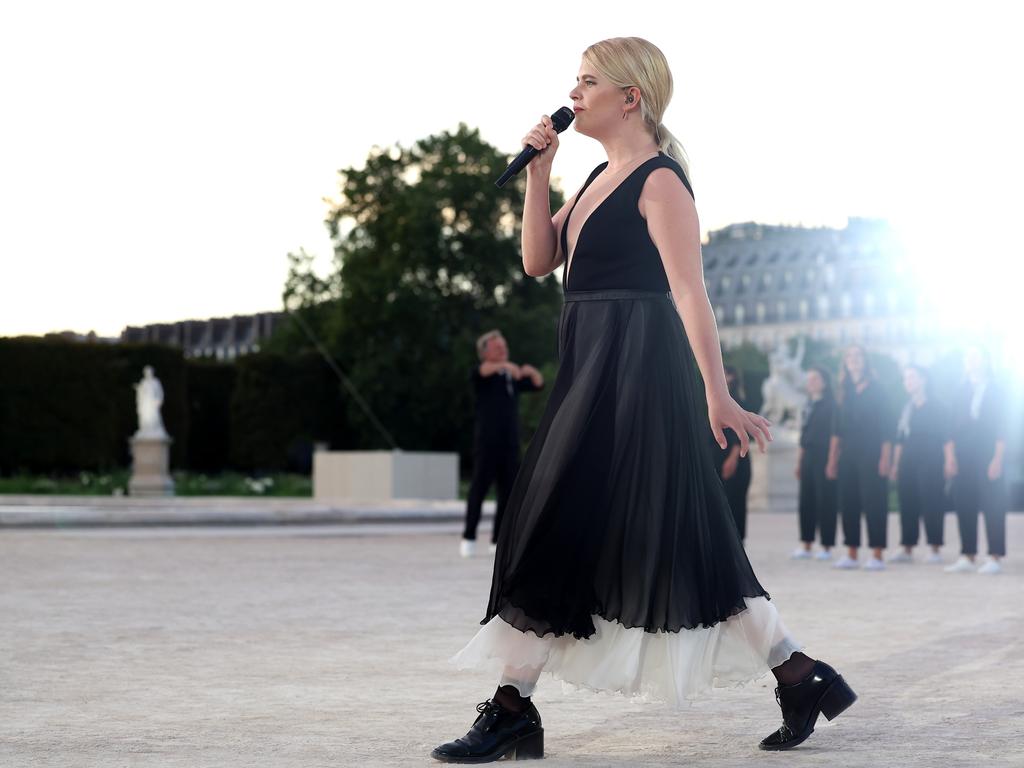 Zaho de Sagazan performs Sous les Cole de Paris during the closing ceremony. Picture: Richard Pelham/Getty Images