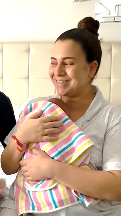 Born in an elevator: Melbourne woman's unusual labour
