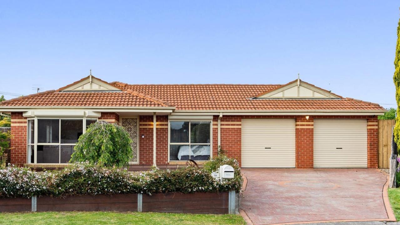 Unexpected Vic suburbs leading Australia in key housing stat