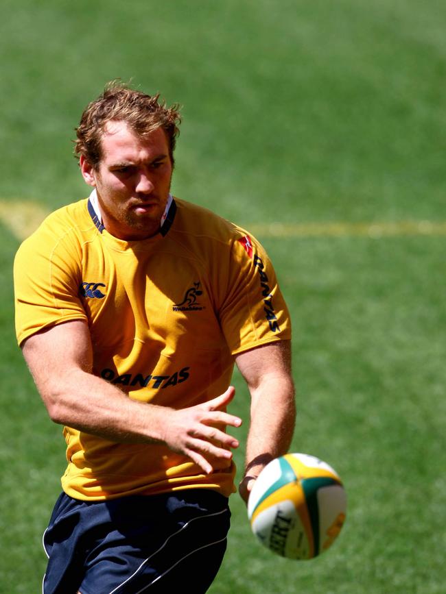 Rocky Elsom during Australia's Wallabies captain's run training session at Suncorp Stadium in Brisbane, in preparation for a Tri Nations decider.