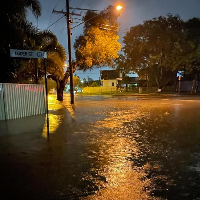 Flash flooding on Loder St at Biggera Waters at about midnight. Picture: Chele Marks