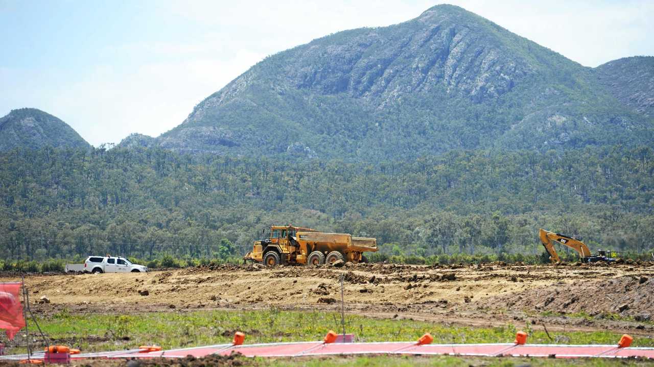 WAVE OF DIRT: Construction has begun at the site along Yeppoon Road. Picture: Allan Reinikka ROK101117aconstru
