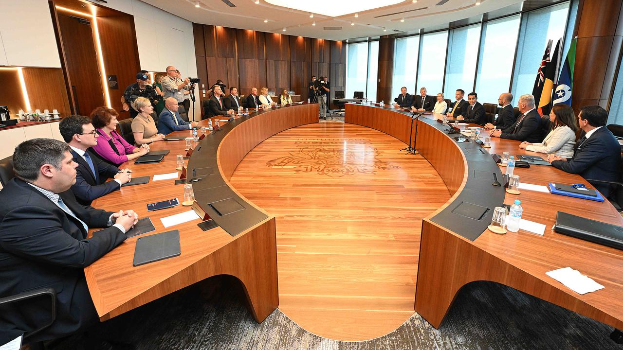 The new LNP government holds its first cabinet meeting at 1 William St. Picture: Lyndon Mechielsen