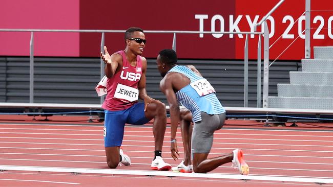 Isaiah Jewett of Team United States and Nijel Amos of Team Botswana react after falling in the Men's 800m Semi-Final. Picture: Christian Petersen/Getty Images