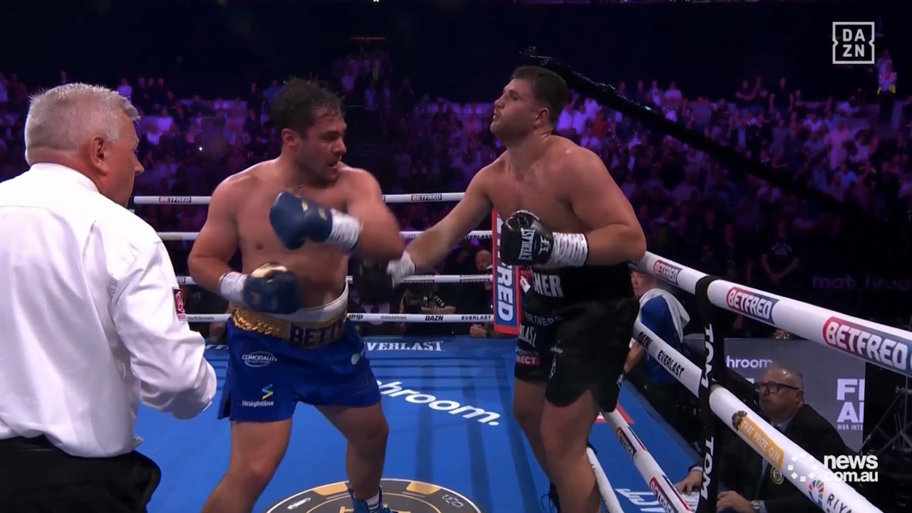 Heavyweight fighter left needing oxygen after sickening KO