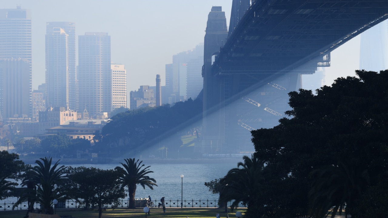 Sydney covered in smoke for second day as backburning continues