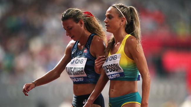 Genevieve Gregson (R) finished ninth in the women’s 3000m. Picture: Getty