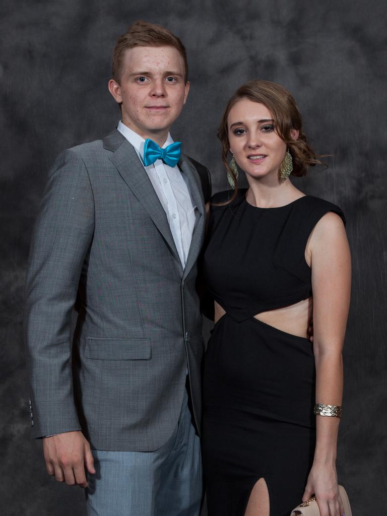 Justin Canning and Caitlyn Hargreaves at the 2016 Centralian Senior College formal. Picture: CHARLIE LOWSON / NT NEWS