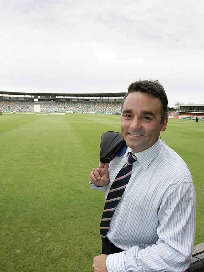 Keith Bradshaw at Bellerive Oval.