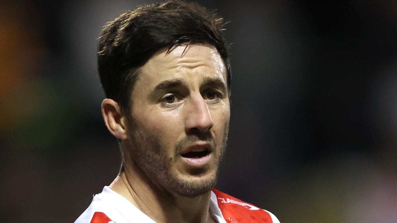 WOLLONGONG, AUSTRALIA - JULY 20: Ben Hunt of the Dragons reacts after Tyrell Sloan of the Dragons was sent to the sin bin during the round 21 NRL match between St George Illawarra Dragons and Wests Tigers at WIN Stadium on July 20, 2023 in Wollongong, Australia. (Photo by Jeremy Ng/Getty Images)