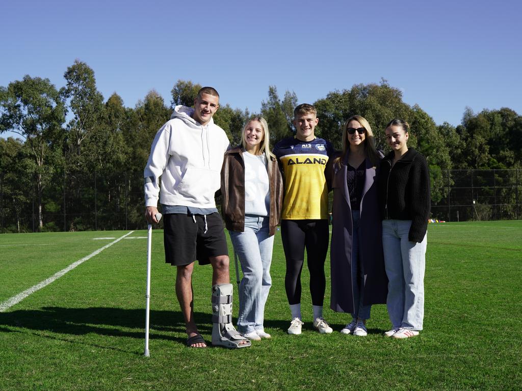 Matthew Arthur with his brother Jake, sister Charlotte, mother Michelle and girlfriend Georgia at the jersey presentation ahead of his Parramatta Eels debut. Picture: Eels