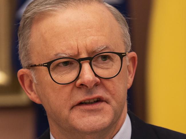 CANBERRA, AUSTRALIA - NewsWire Photos June 17, 2022: Prime Minister Anthony Albanese at the National Cabinet at Parliament House, Canberra. Picture: NCA NewsWire / Martin Ollman