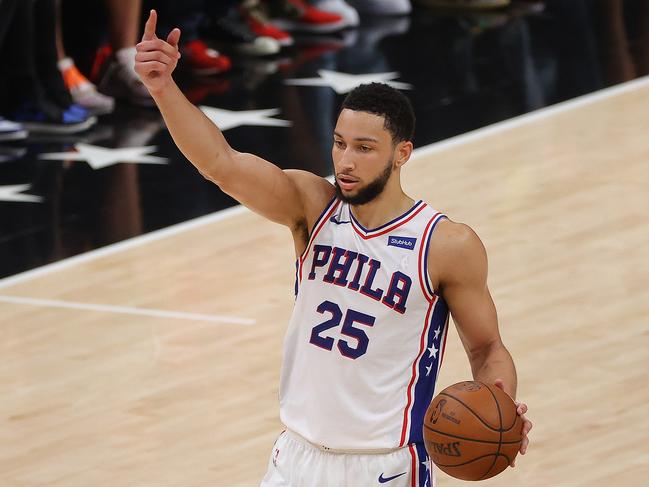 ATLANTA, GEORGIA - JUNE 14: Ben Simmons #25 of the Philadelphia 76ers calls out to his teammates against the Atlanta Hawks during the first half of game 4 of the Eastern Conference Semifinals at State Farm Arena on June 14, 2021 in Atlanta, Georgia. NOTE TO USER: User expressly acknowledges and agrees that, by downloading and or using this photograph, User is consenting to the terms and conditions of the Getty Images License Agreement.   Kevin C. Cox/Getty Images/AFP == FOR NEWSPAPERS, INTERNET, TELCOS & TELEVISION USE ONLY ==