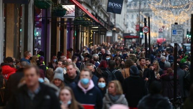 British residents have been told to exercise caution this Christmas after recording three consecutive days of COVID-19 cases in the six figures. Picture: Hollie Adams/Getty Images