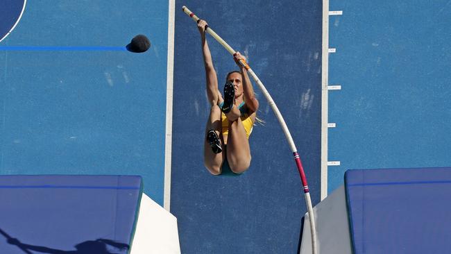 Australia's Alana Boyd competes in a qualifying round of the pole vault during the athletics competitions of the 2016 Summer Olympics at the Olympic stadium in Rio de Janeiro, Brazil, Tuesday, Aug. 16, 2016. (AP Photo/Morry Gash)