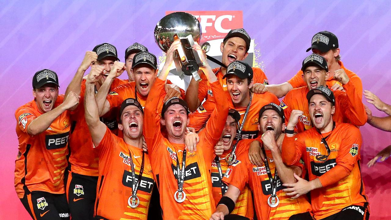 MELBOURNE, AUSTRALIA – JANUARY 28: The Perth Scorchers celebrate winning BBL 11 during the Men's Big Bash League match between the Perth Scorchers and the Sydney Sixers at Marvel Stadium, on January 28, 2022, in Melbourne, Australia. (Photo by Kelly Defina/Getty Images)